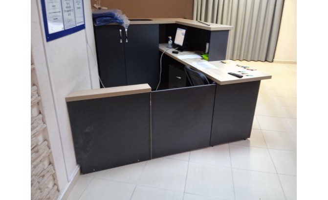 Стойка для спортивного центра под заказ